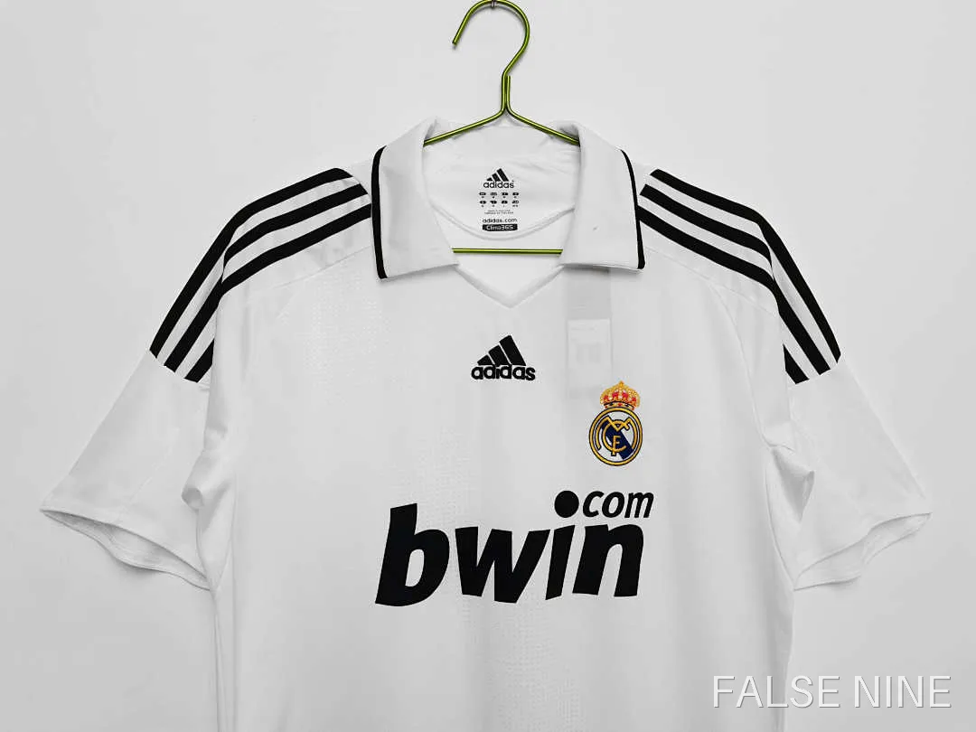 08/09 Real Madrid Home Retro Fan version, photo 3