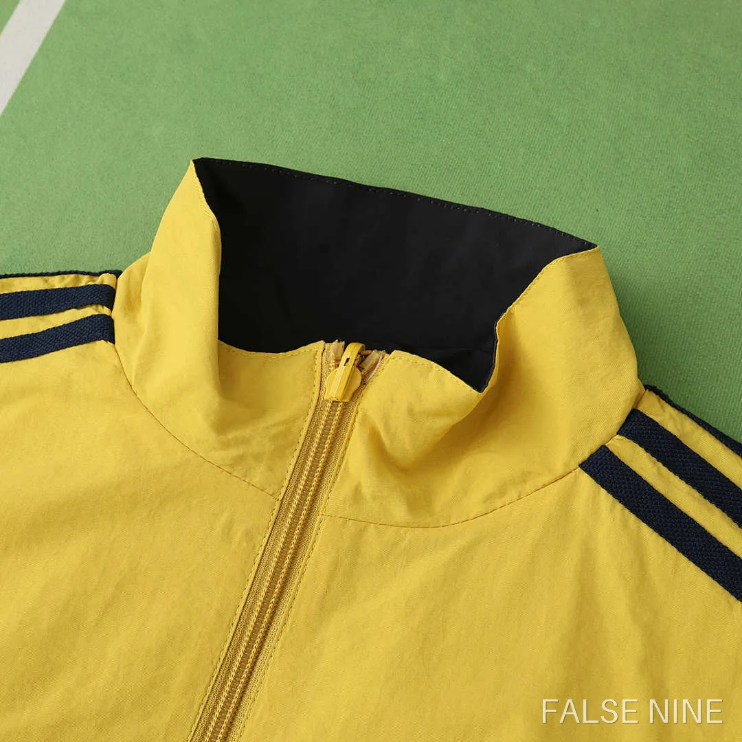 Manchester United 24/25 Training Reversible Windbreaker, photo 14