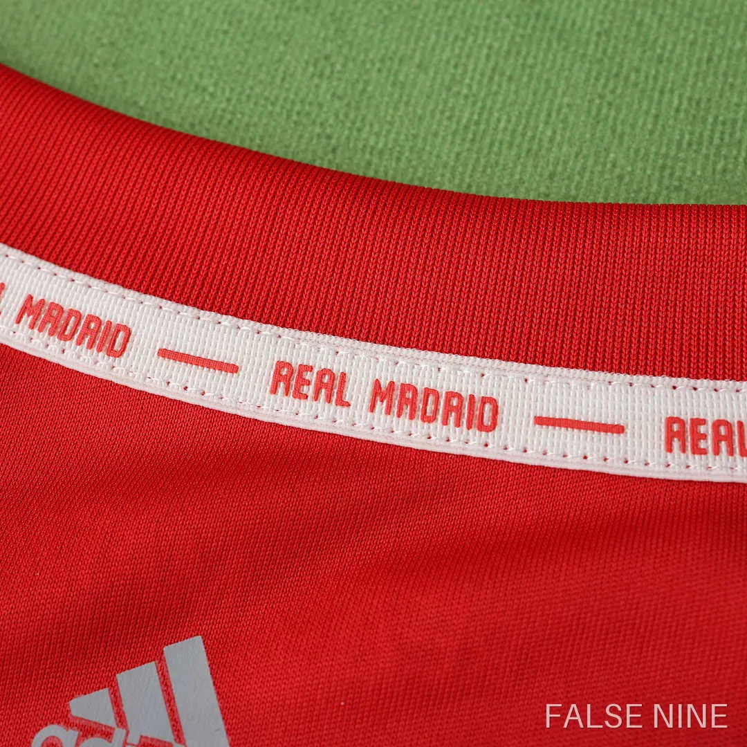11/12 Real Madrid CF third retro Fan version, photo 3