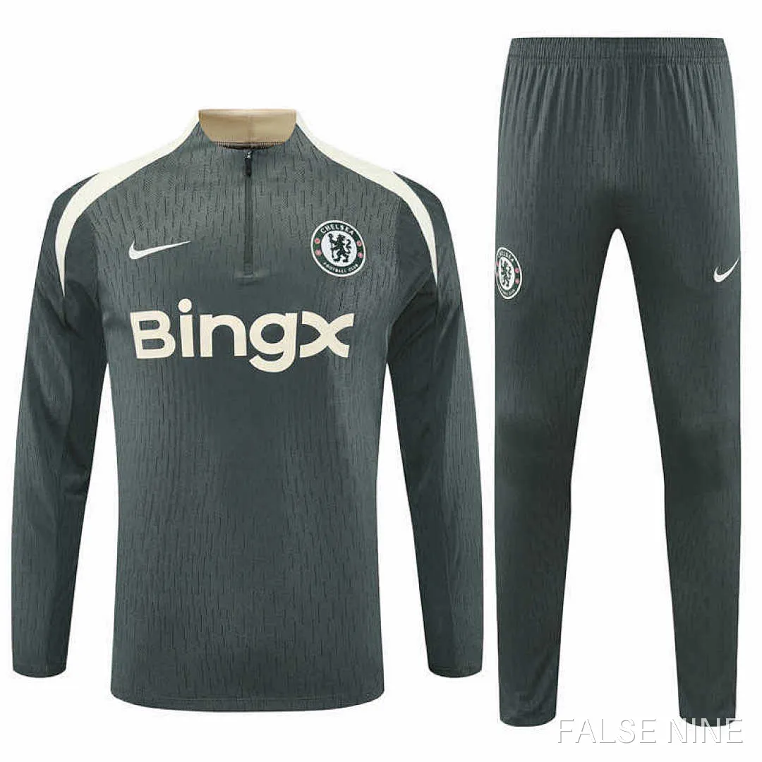 Chelsea 25/26 Training Tracksuit Set, photo 1