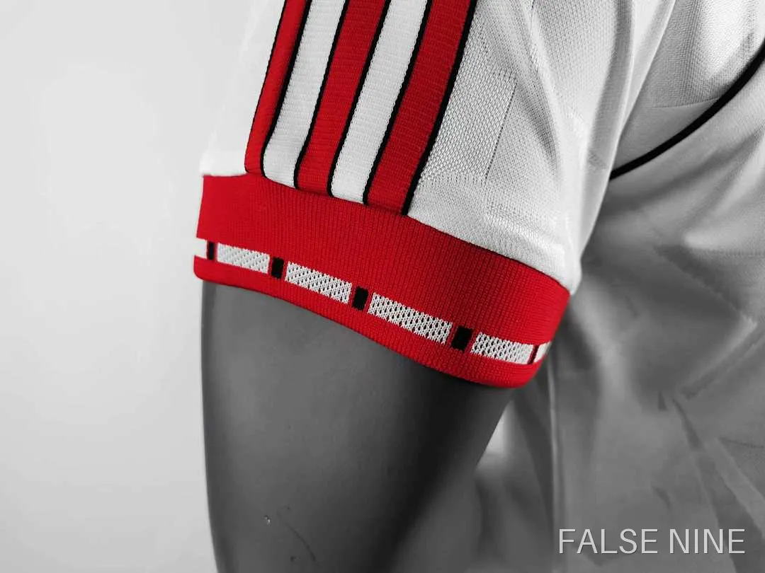 Manchester United 1991 Away Shirt (Retro Fan Version), photo 5