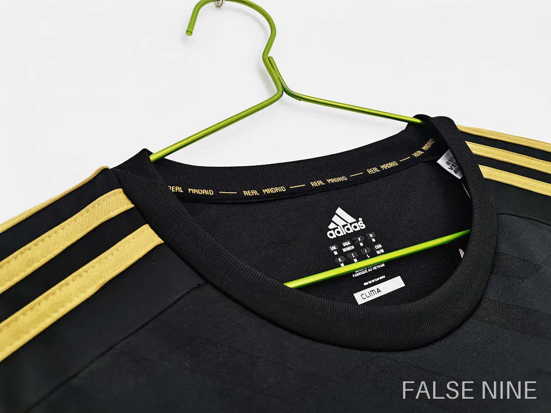 11/12 Real Madrid away retro Fan version, photo 2