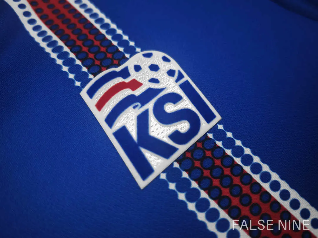 16/17 Iceland Home retro Fan version, photo 6
