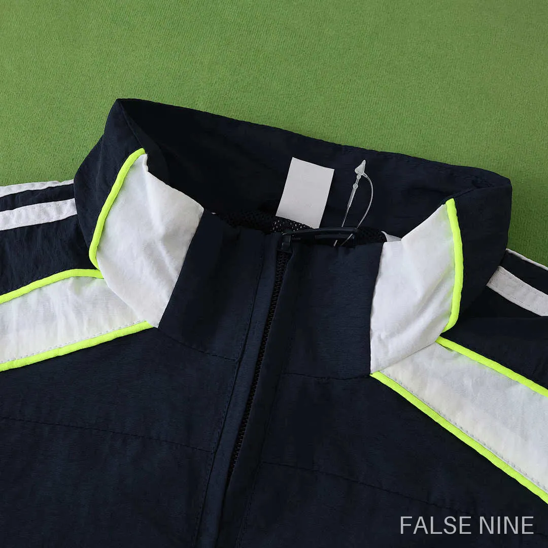 25/26 Real Madrid CF Hooded windbreak, photo 6