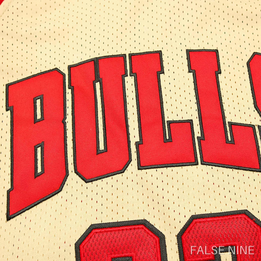 Chicago Bulls 1997-98 Home Jersey (Retro), photo 3
