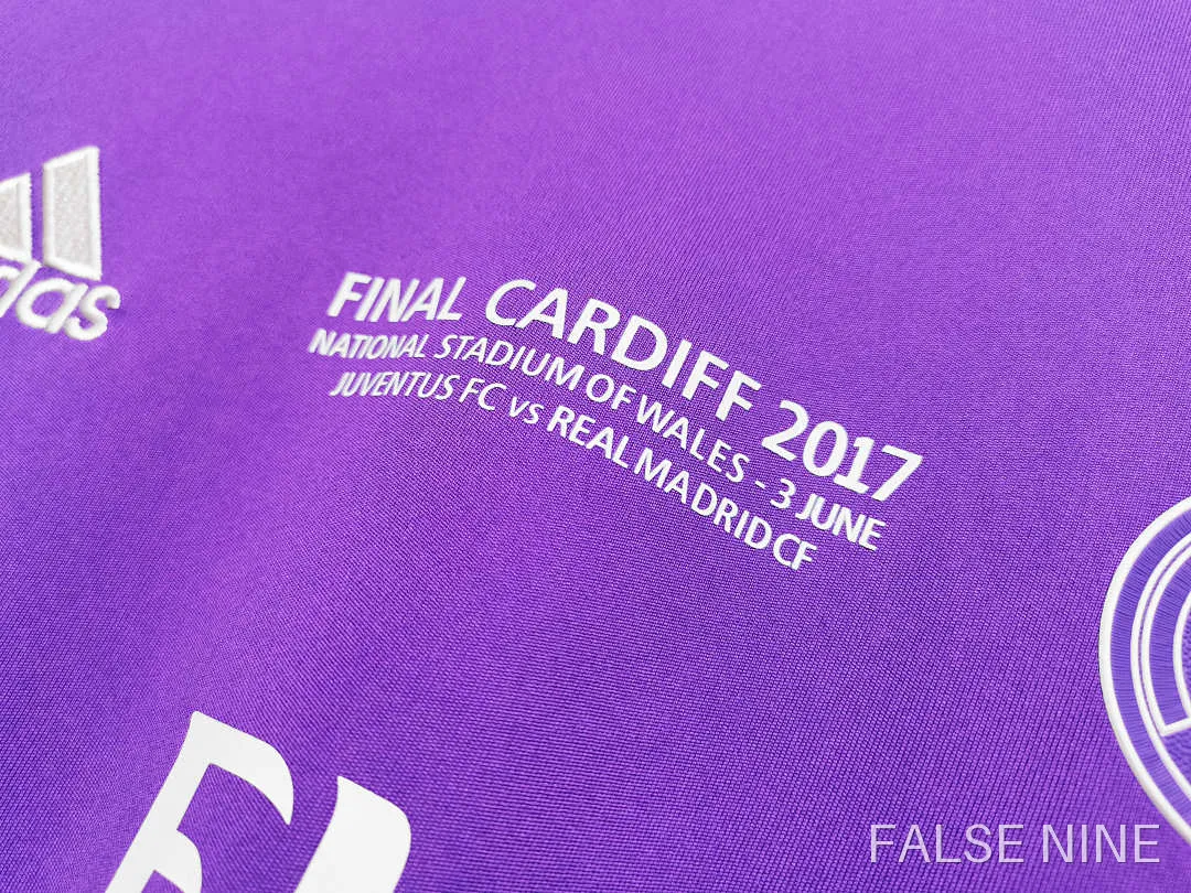 Real Madrid 16/17 Away Shirt (Retro Fan Version), photo 9