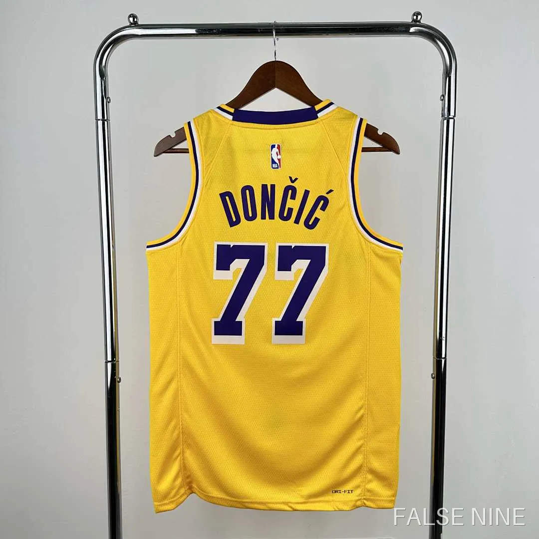 L.A. Lakers 77 Doncic Jersey, photo 2
