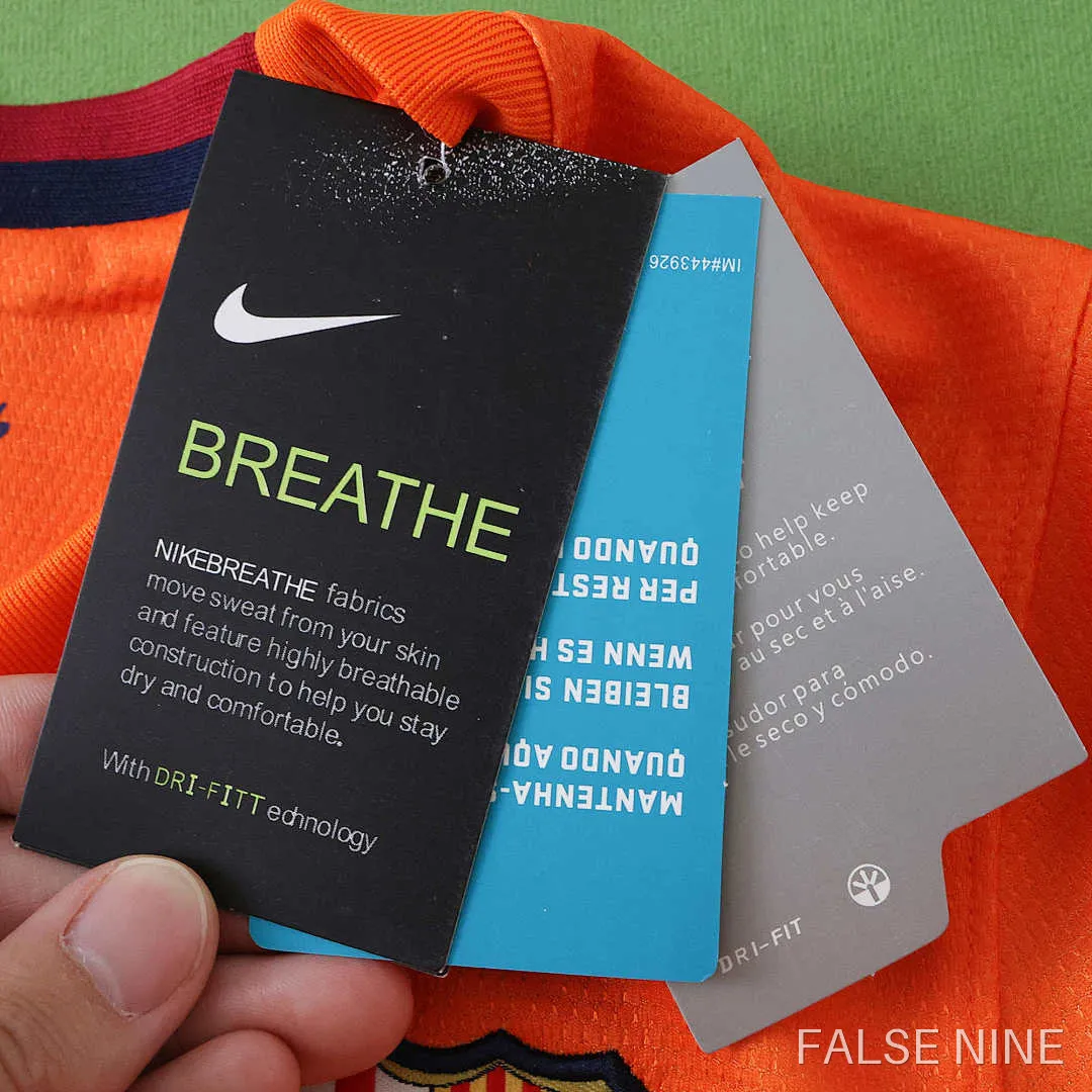 FC Barcelona 12/13 Away Kids Kit, photo 33