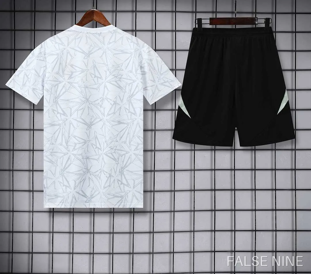 Real Madrid 25/26 Training Kit (Fan Version), photo 3