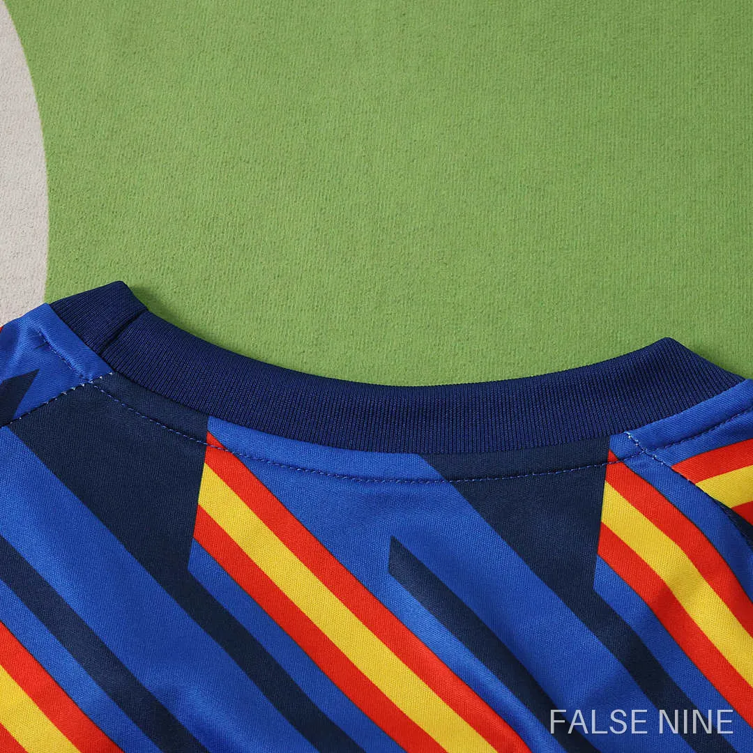 Spain 2026 Training Shirt (Fan Version), photo 4