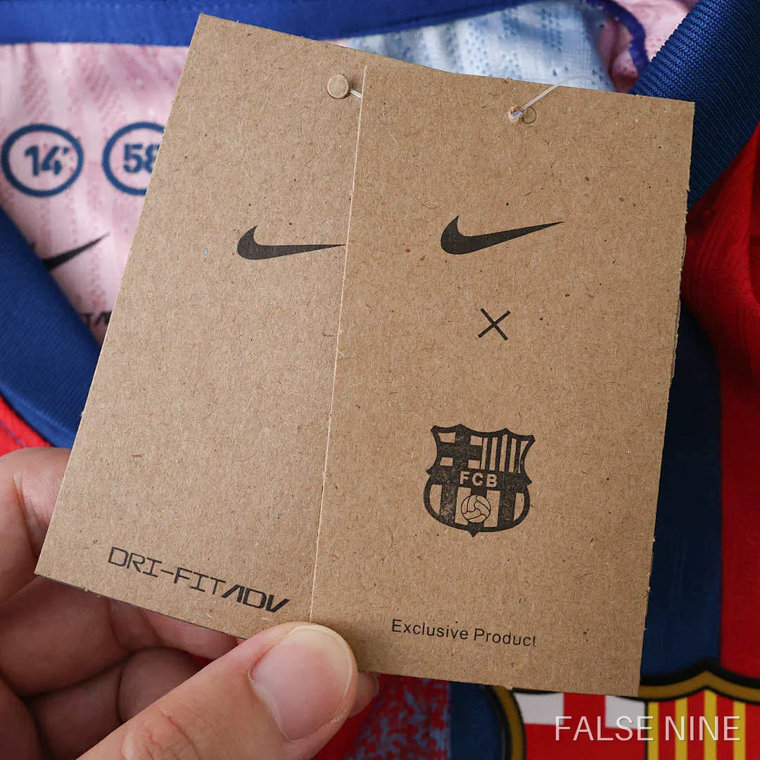 FC Barcelona 25/26 Fourth Shirt (Player Version), photo 18