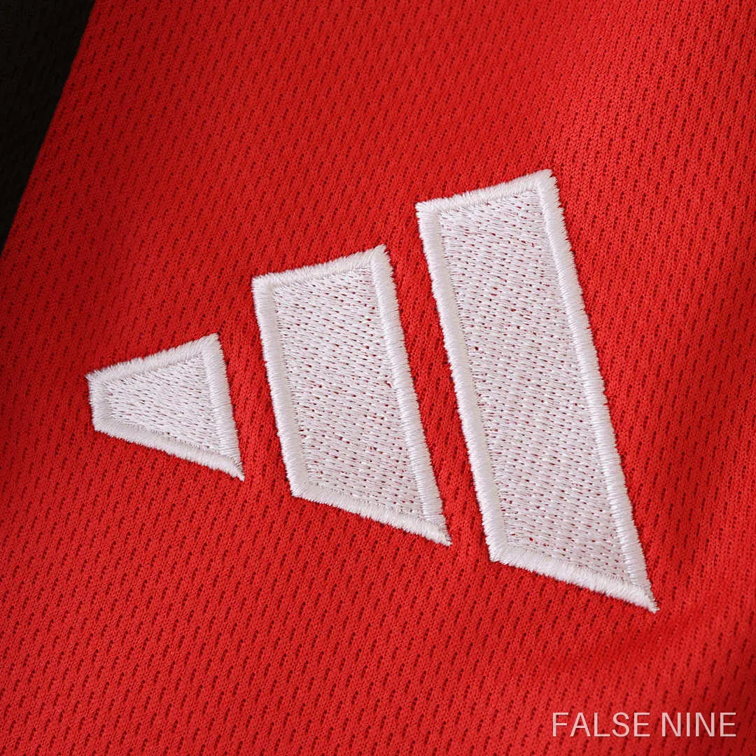 Eintracht Frankfurt 25/26 Home Shirt (Fan Version), photo 5