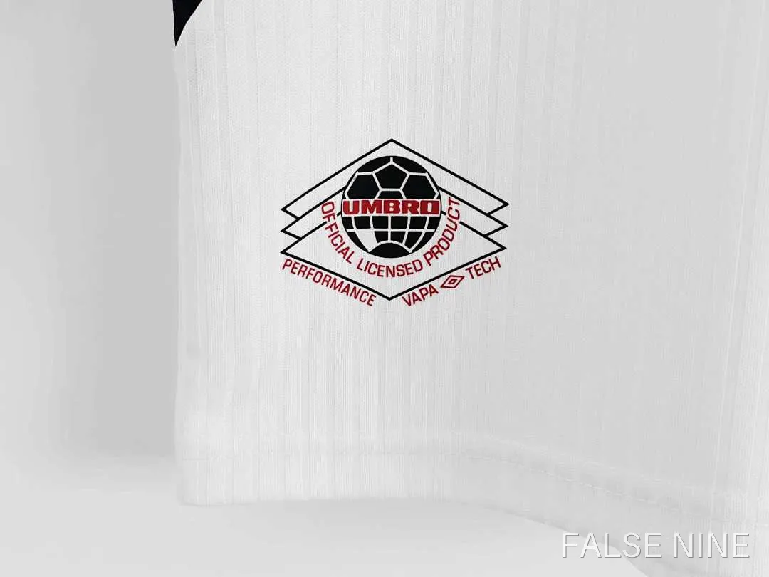 England 1998 Home Shirt (Retro Fan Version), photo 3