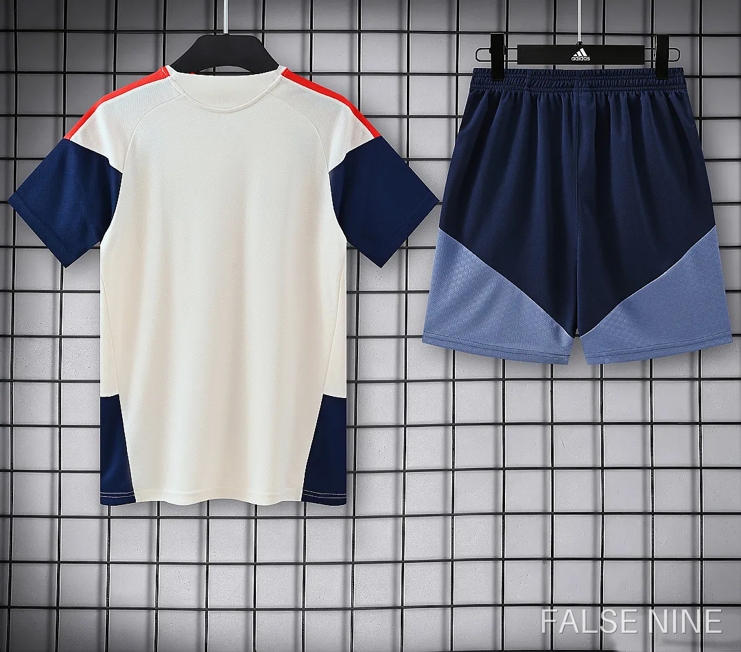 Bayern Munich 26/27 Training Kit (Fan Version), photo 15