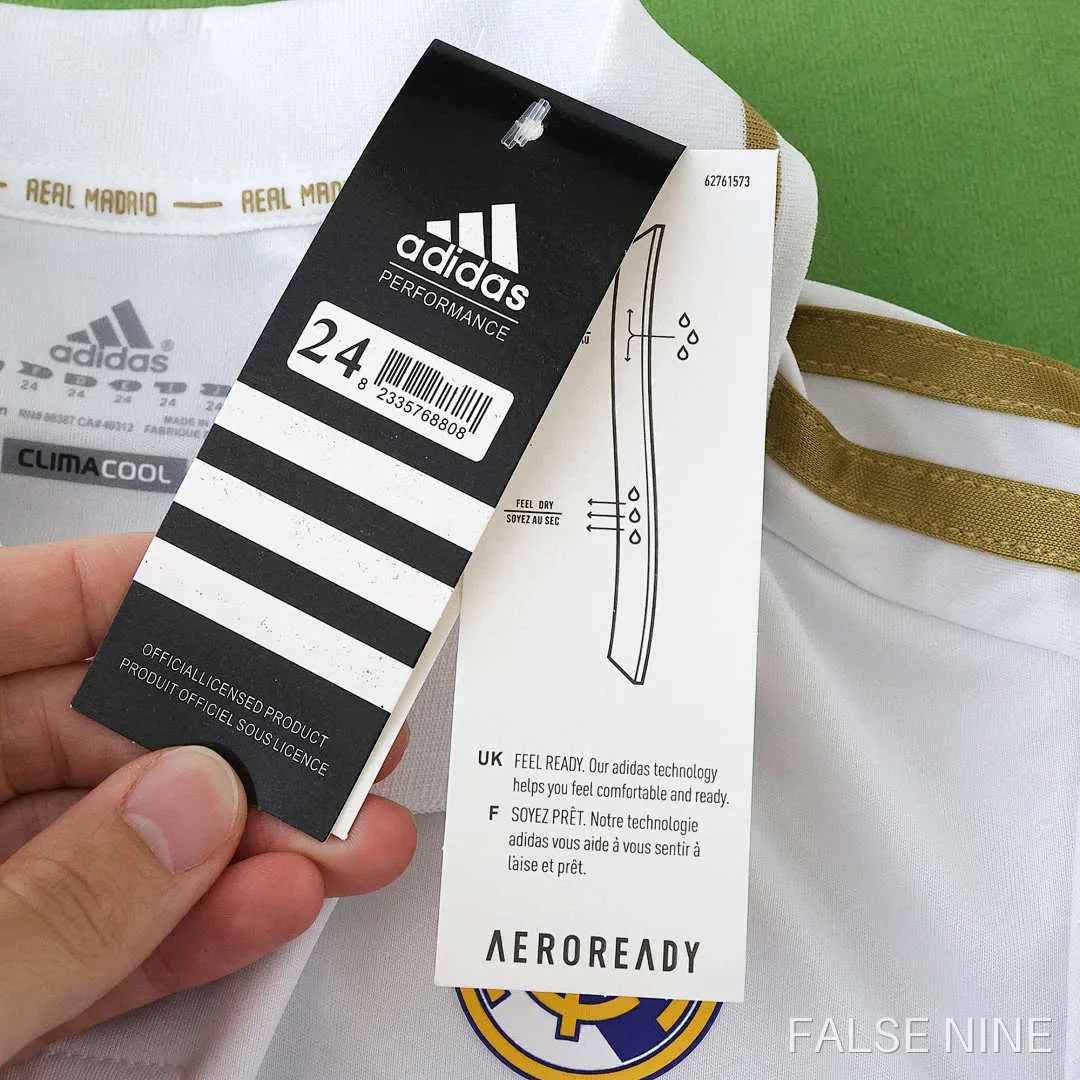 Real Madrid 2011/12 Home Kids Retro Kit, photo 28