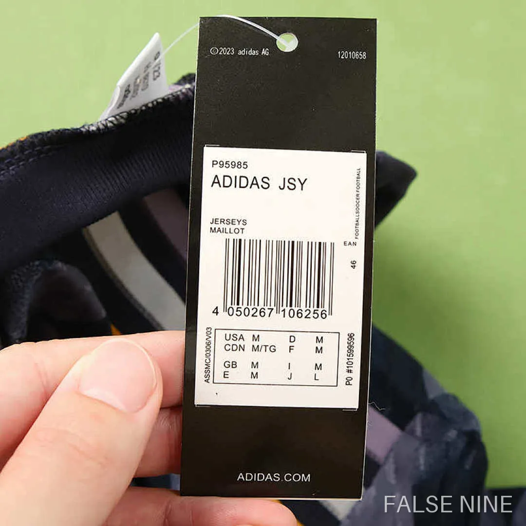 Real Madrid 23/24 Away Shirt (Player Version), photo 6