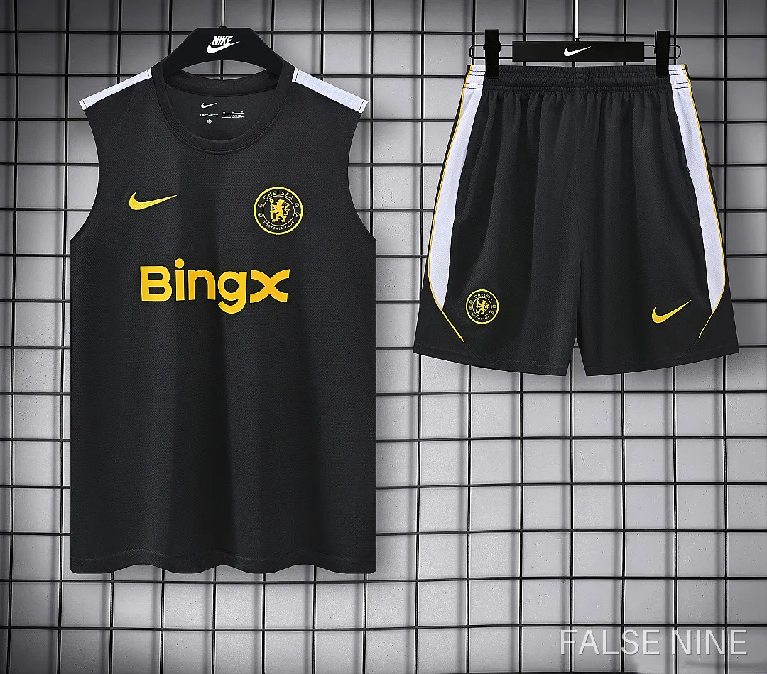 Chelsea 26/27 Training Vest and Shorts Set (Fan Version), photo 1