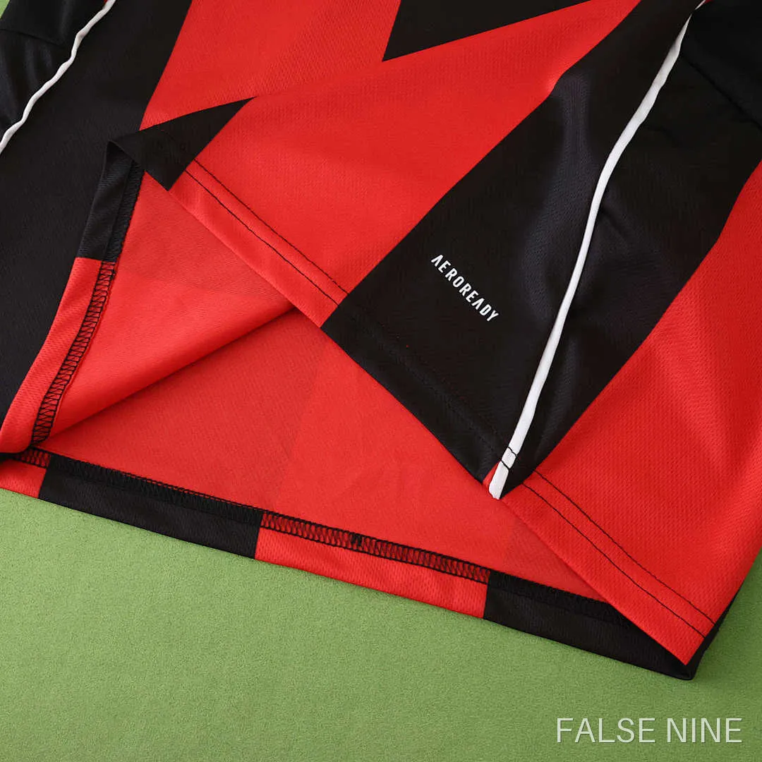 Eintracht Frankfurt 25/26 Home Shirt (Fan Version), photo 14