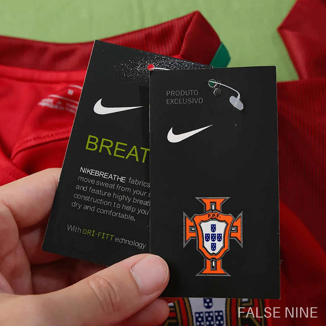 16 season Portugal home retro Long sleeve Fan version, photo 7