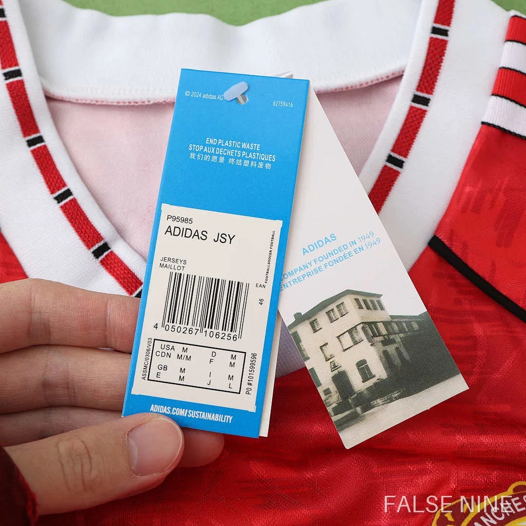 Manchester United 90/92 Home Shirt (Retro Fan Version), photo 18