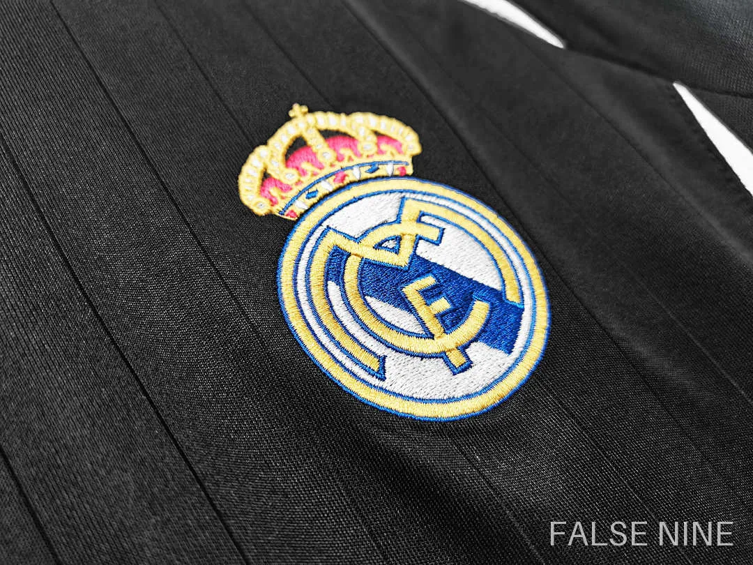 Real Madrid 06/07 Third Shirt (Retro Fan Version), photo 7