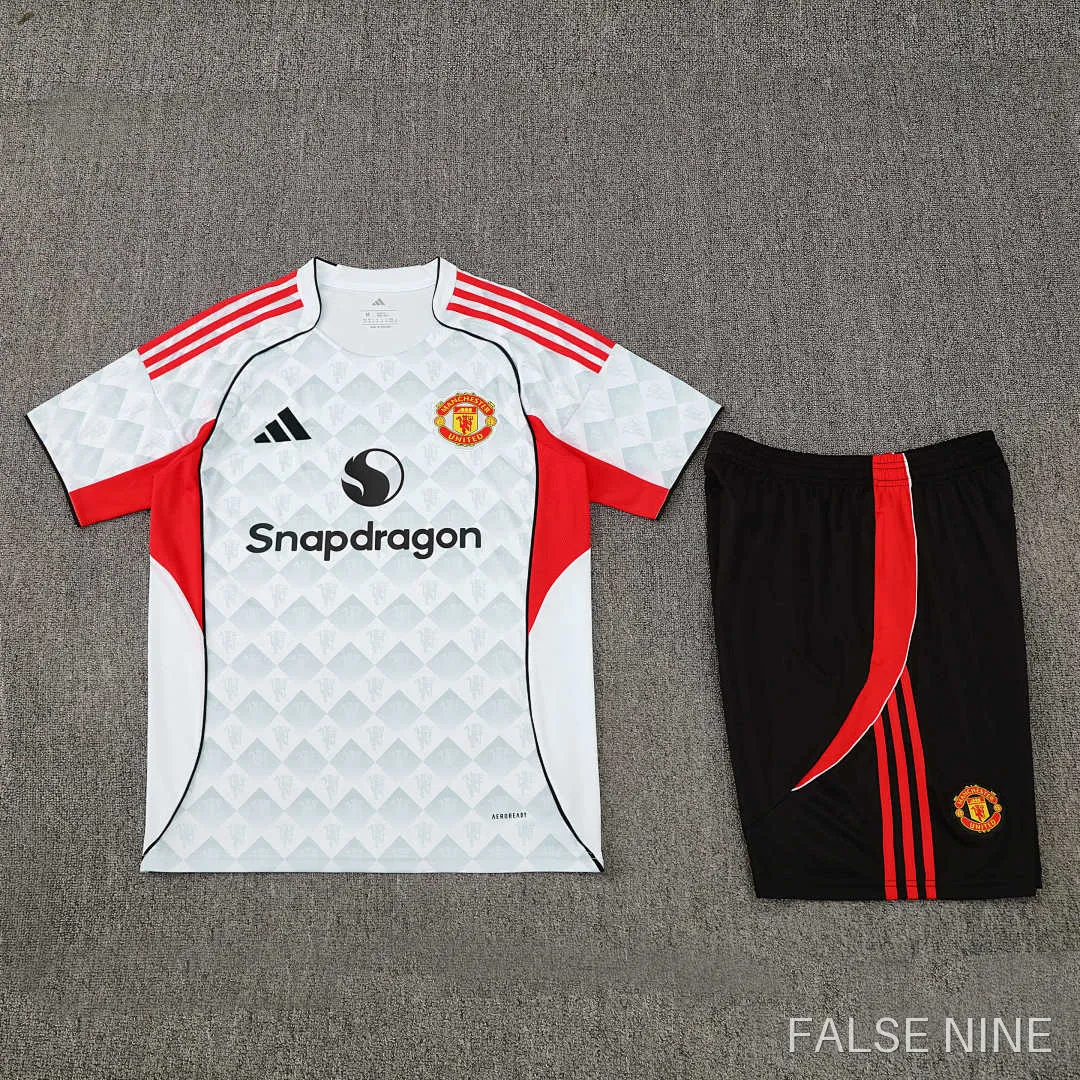 Manchester United 25/26 Training Kit (Fan Version), photo 1