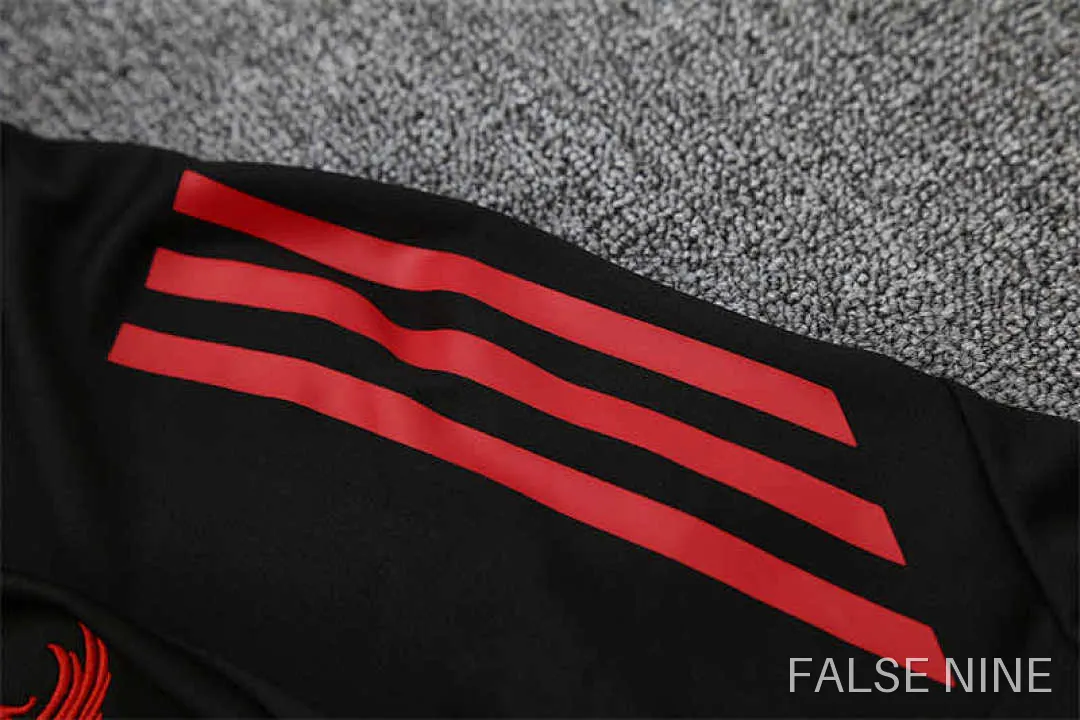 Liverpool 25/26 Training Tracksuit Set, photo 7