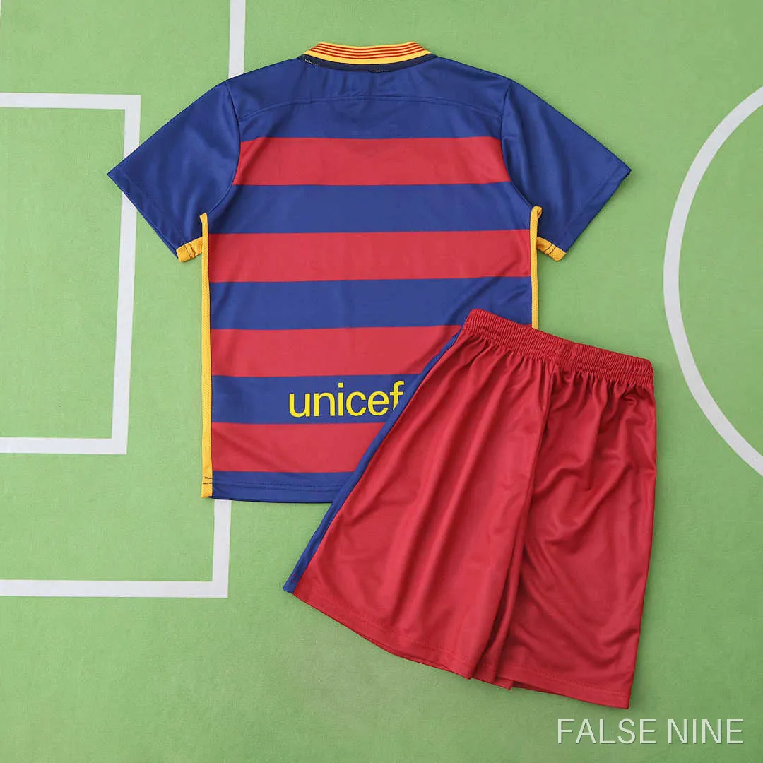 FC Barcelona 15/16 Home Kit (Kids), photo 24
