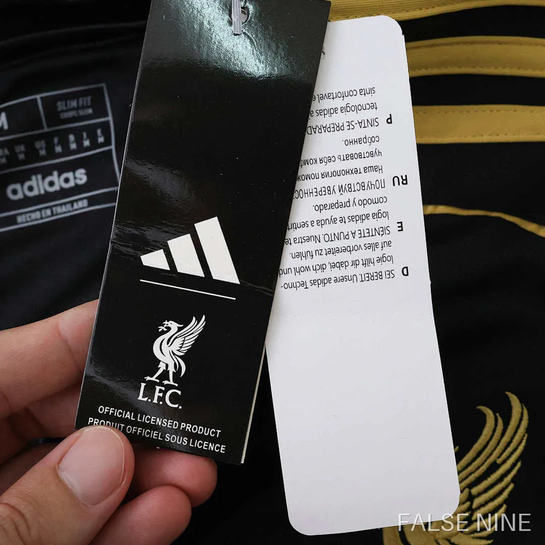 Liverpool 25/26 Training Shirt (Fan Version), photo 20