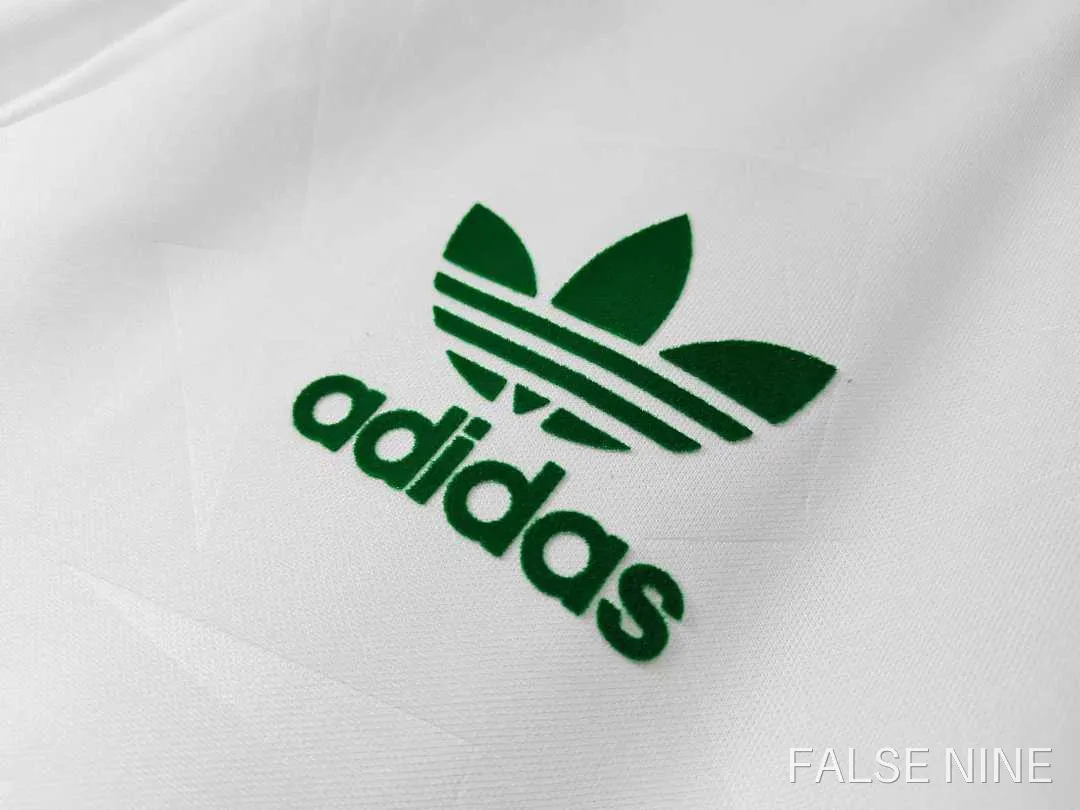 Ireland 1990-92 Away Retro Jersey (Fan Version), photo 3