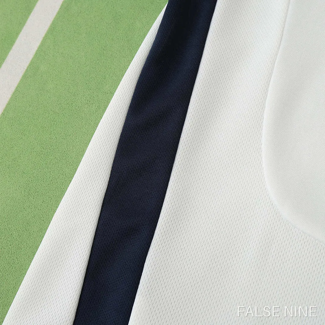 08/09 Tottenham Hotspur F.C. home retro Fan version, photo 19