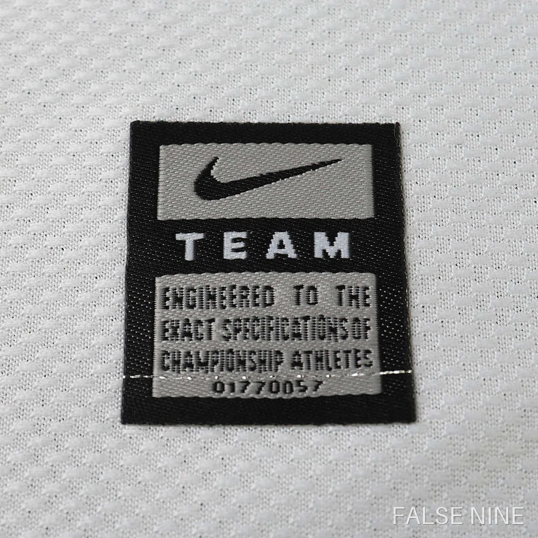 08/09 Manchester United F.C. third retro Fan version, photo 11