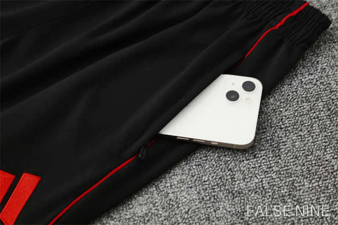 Manchester United 25/26 Training Tracksuit Set, photo 5