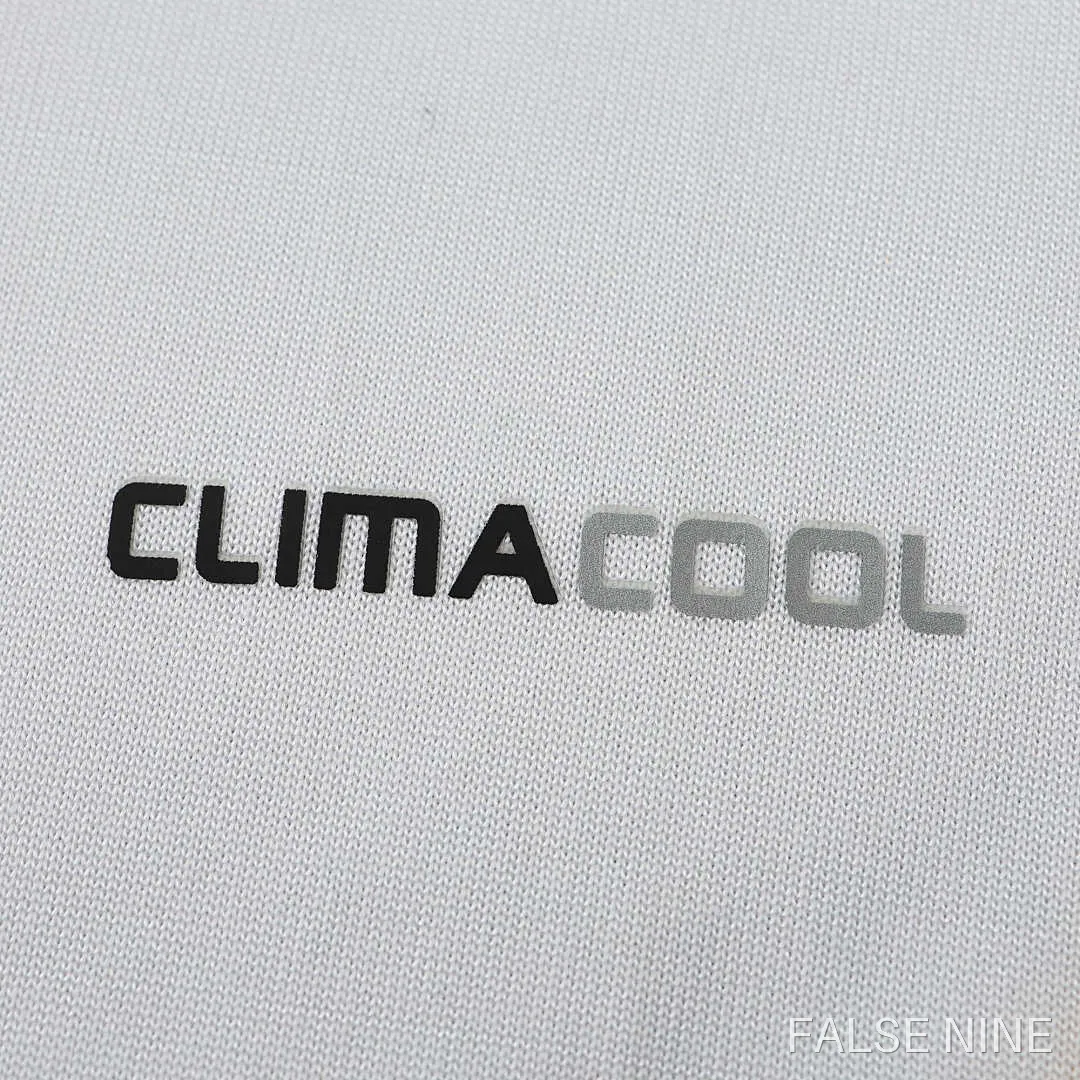 09/10 Real Madrid CF home retro Fan version, photo 13