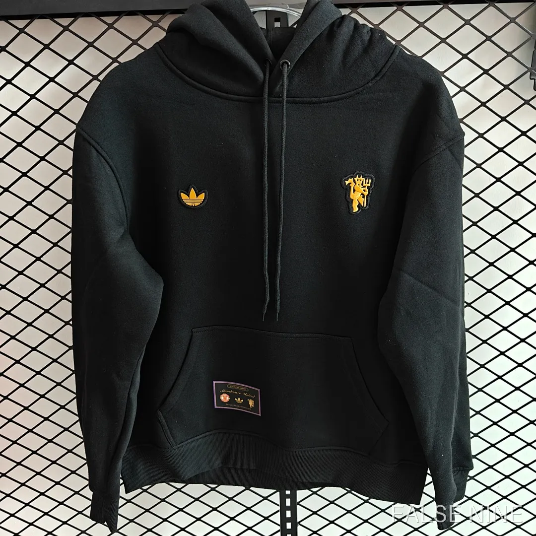 Manchester United 25/26 Hoodie (Co-branded Edition), photo 1