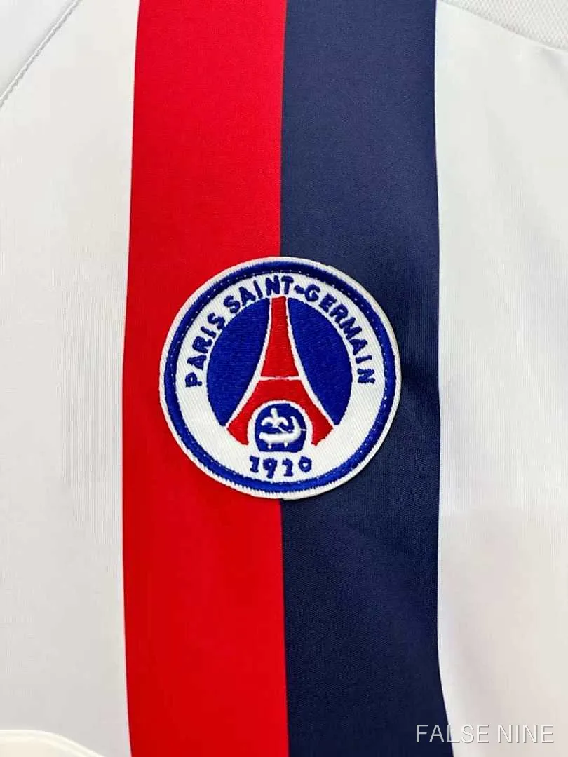 02/03 Paris away retro Fan version, photo 9