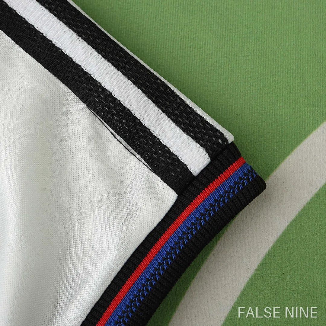 Bayern Munich 1997-98 Away Shirt (Retro Fan Version), photo 11