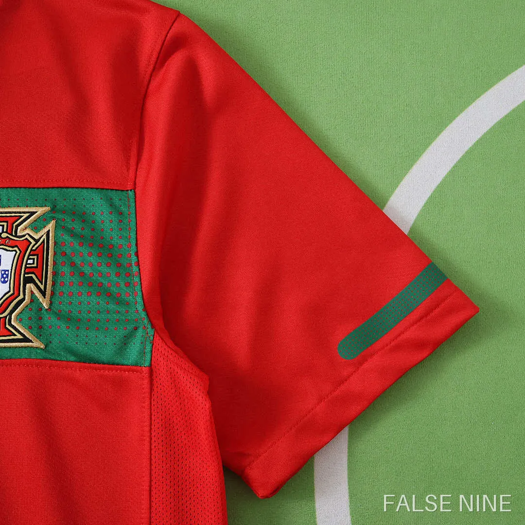 2010 Portugal home retro Fan version, photo 9