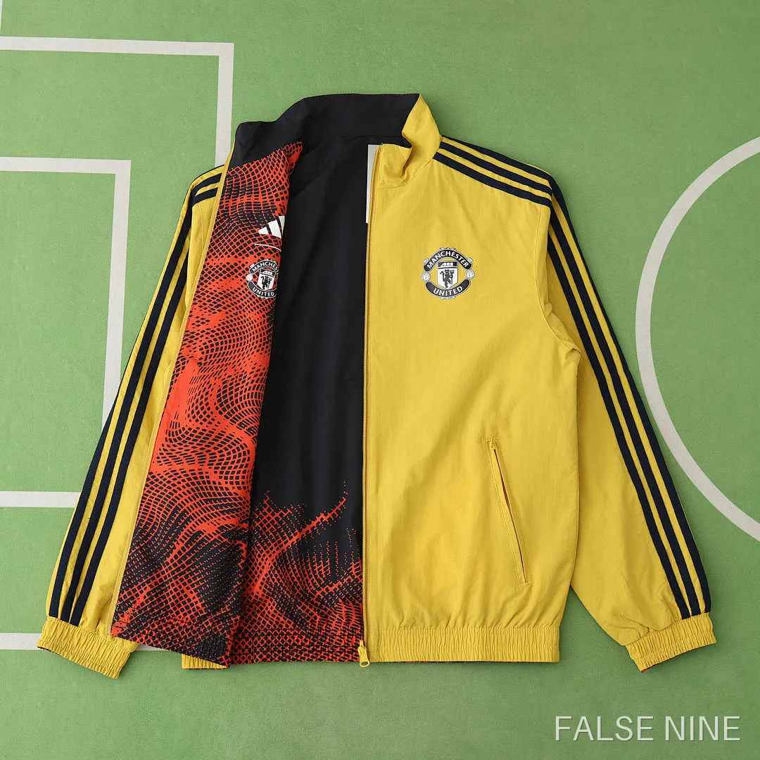 Manchester United 24/25 Training Reversible Windbreaker, photo 18