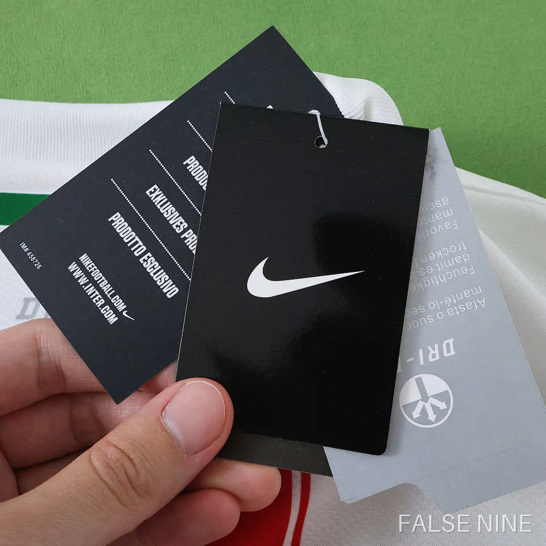 2010 Portugal away retro Fan version, photo 17
