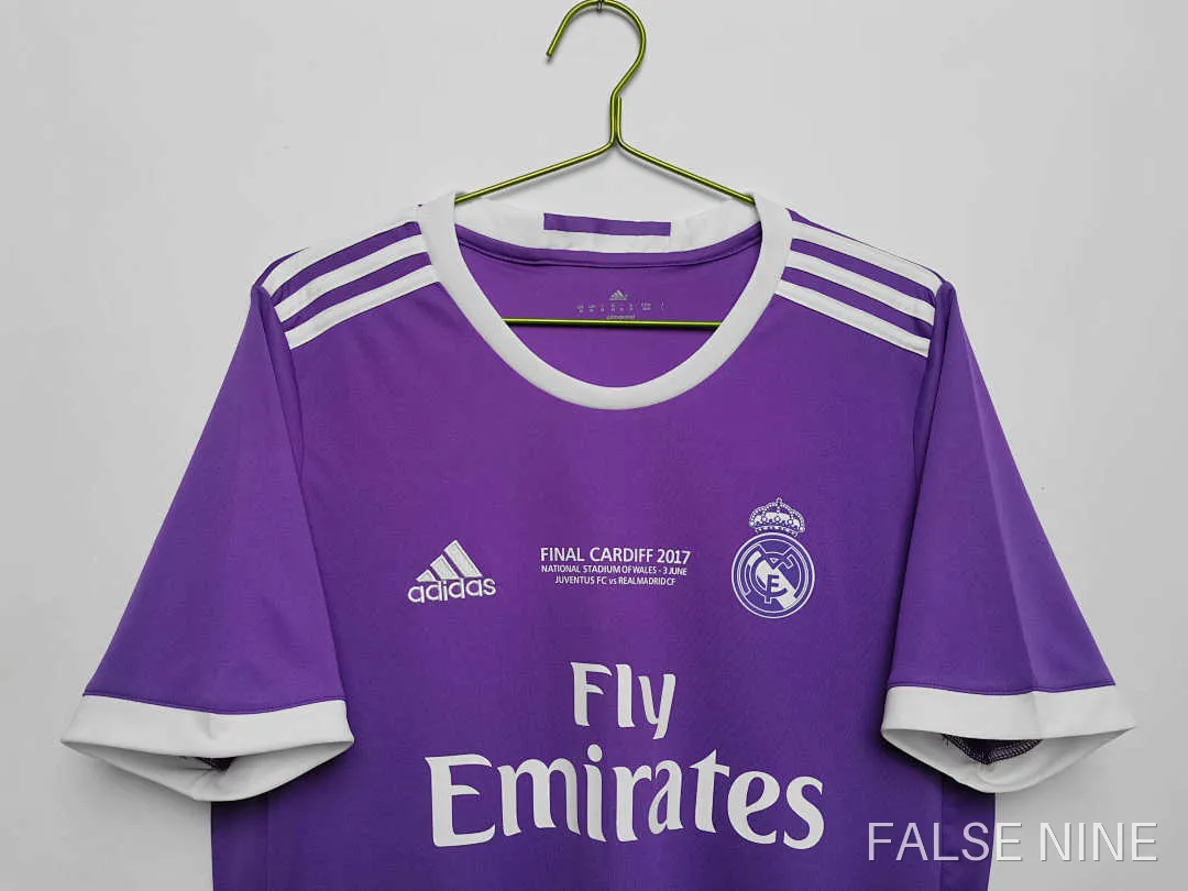 Real Madrid 16/17 Away Shirt (Retro Fan Version), photo 2