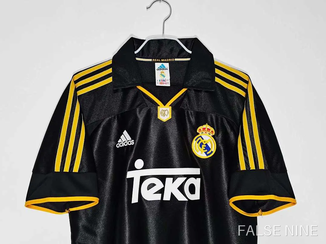 Real Madrid 1999-01 Away Shirt (Retro Fan Version), photo 14