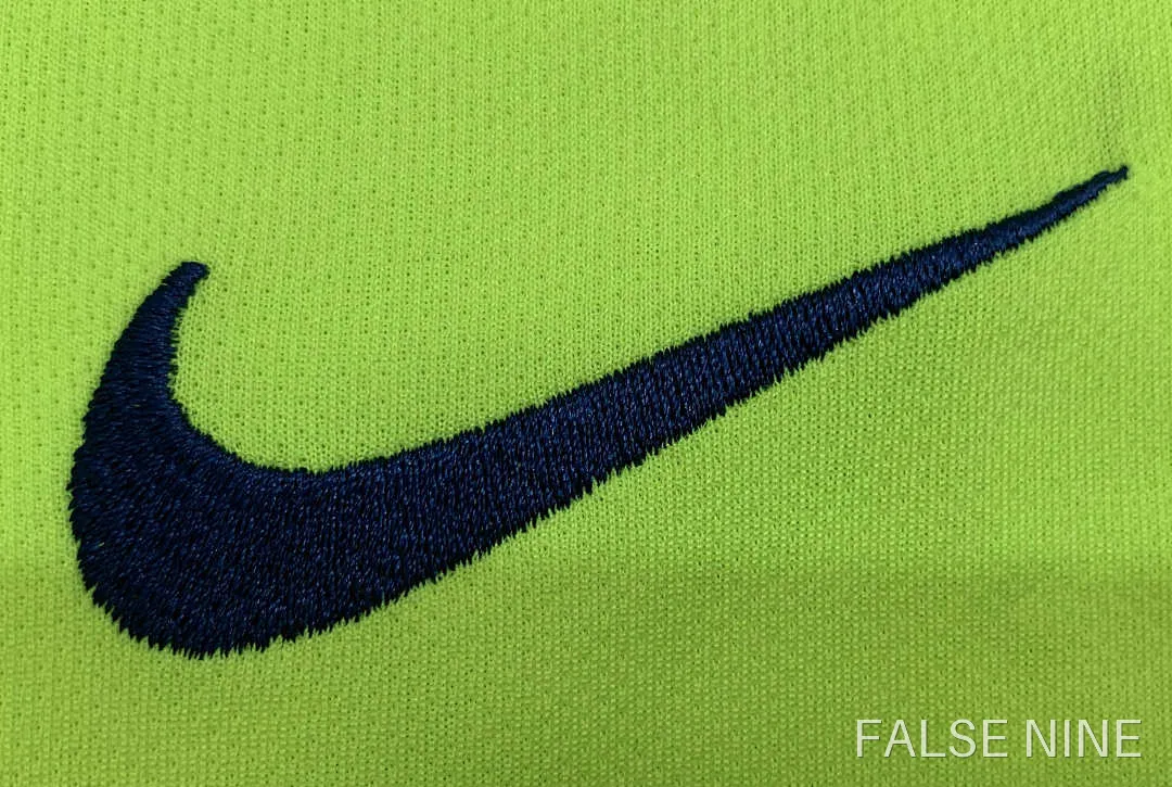 05/06 Barcelona away retro Fan version, photo 2
