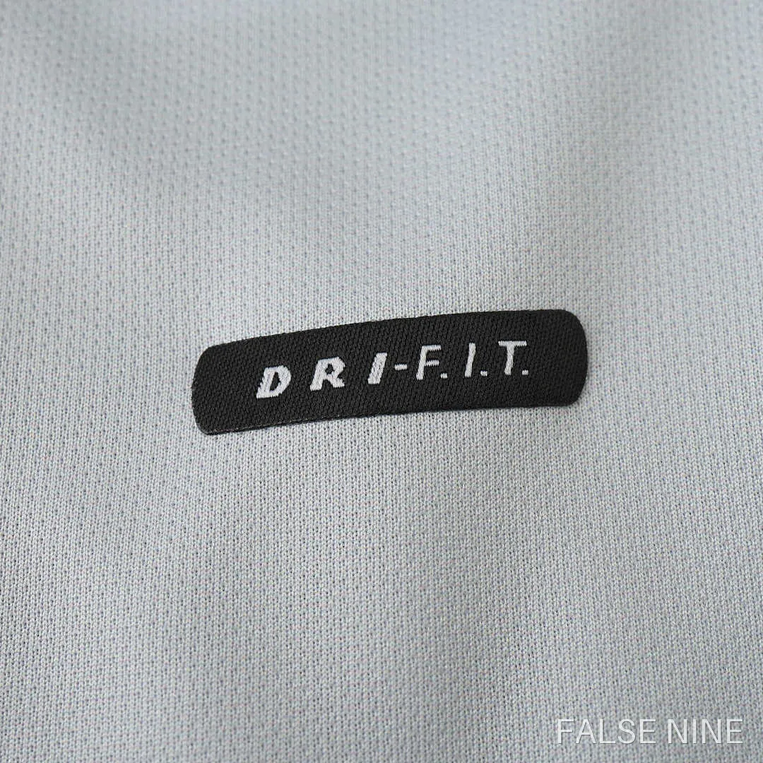 Paris Saint-Germain 2001 Away Shirt (Retro Fan Version), photo 12