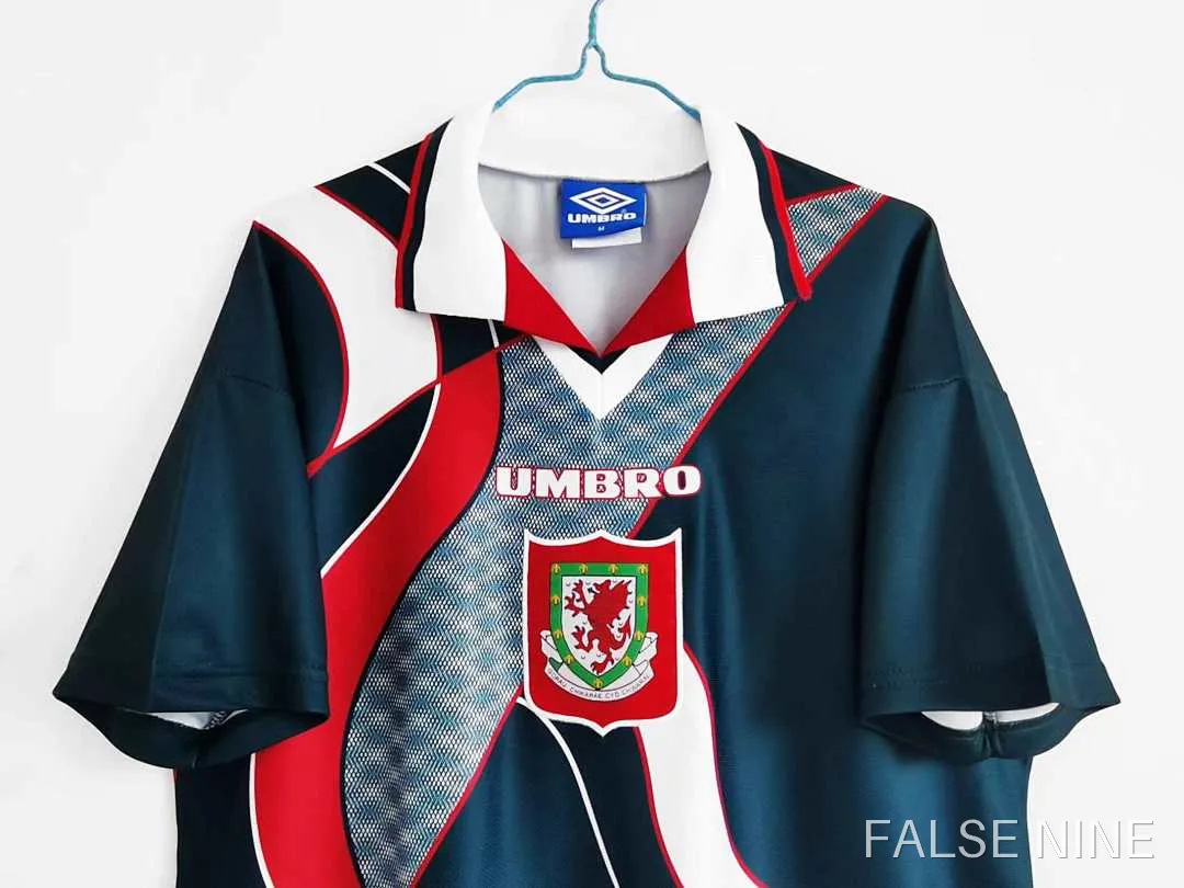 Wales 1994-95 Away Retro Shirt (Fan Version), photo 2
