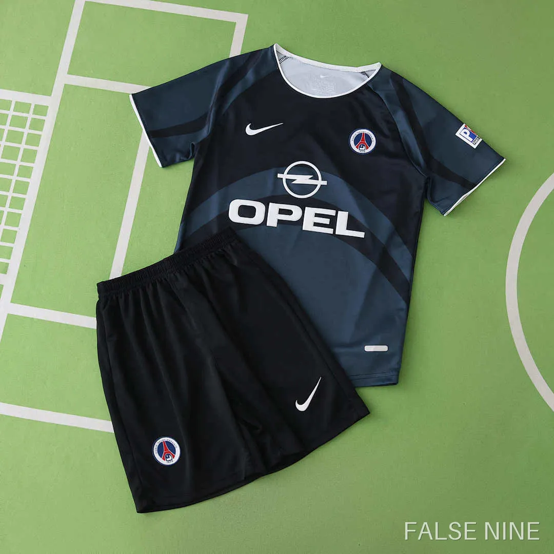Paris Saint-Germain 2001 Third Kit (Retro Kids), photo 2