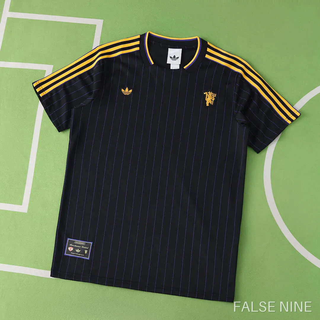 Manchester United 25/26 Concept Retro Shirt, photo 1