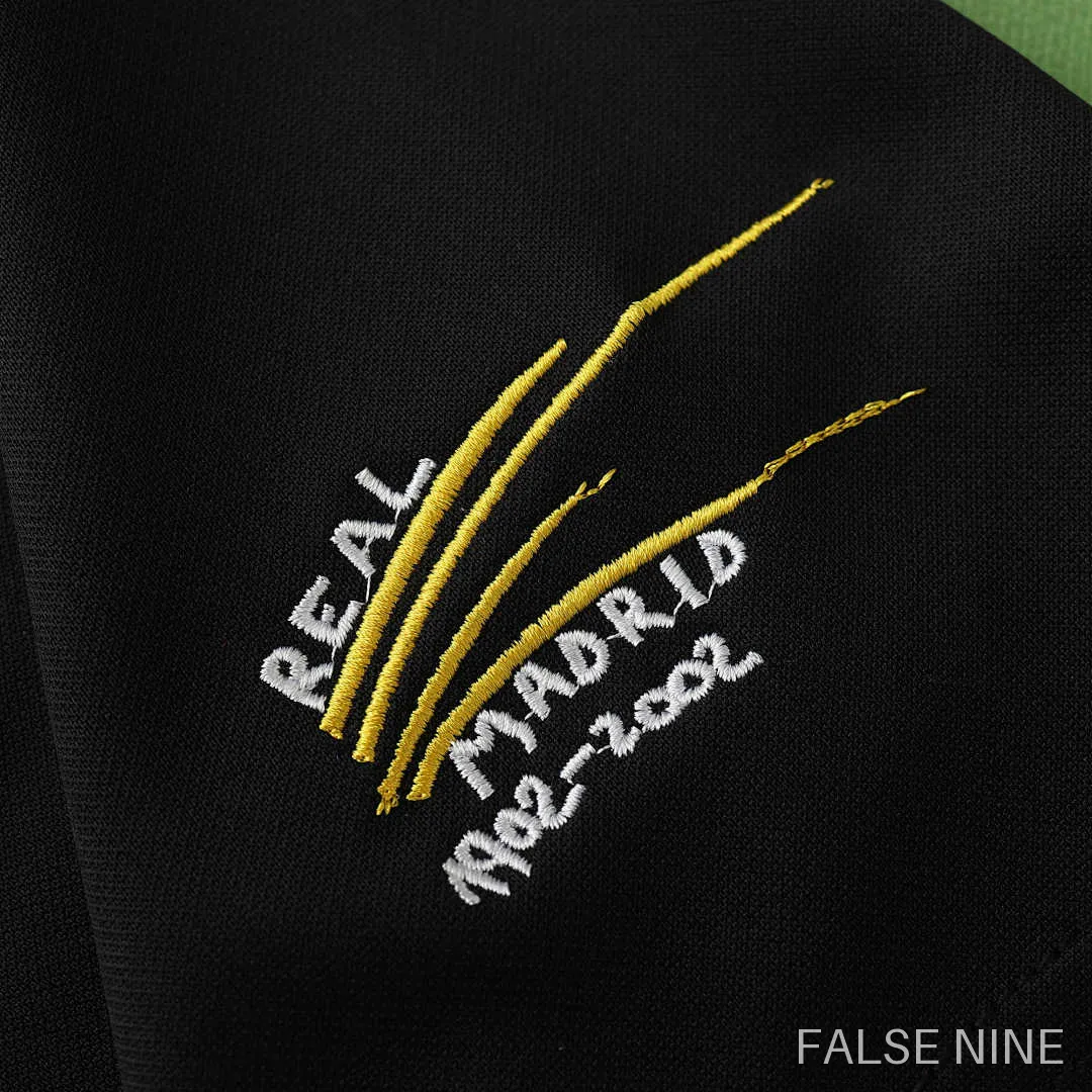 Real Madrid 2002-03 Away Retro Shirt (Fan Version), photo 22