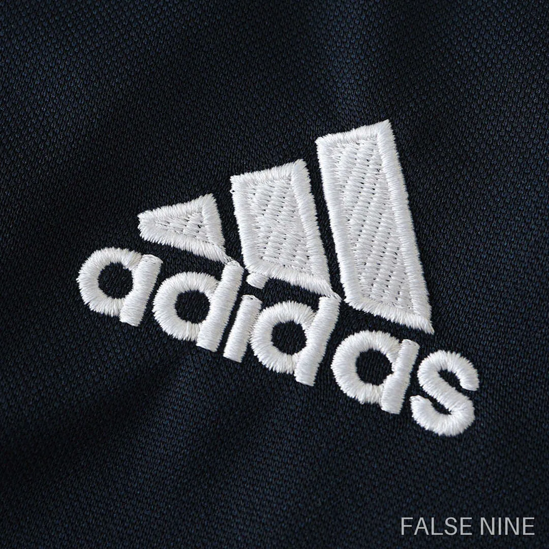 03/04 Real Madrid CF away retro Fan version, photo 6