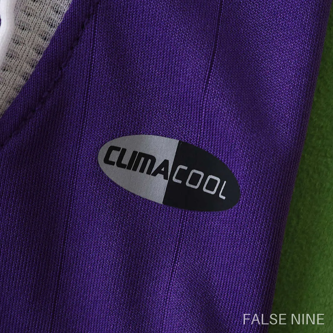 Real Madrid 2006 Third Shirt (Kids Retro), photo 10